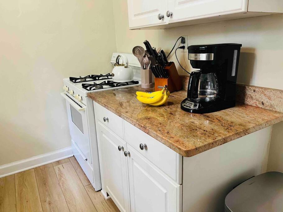 Dc'S Best Location 4 Bed With Parking Walk To Metro And Nightlife Bethesda Row Chevy Chase Kültér fotó