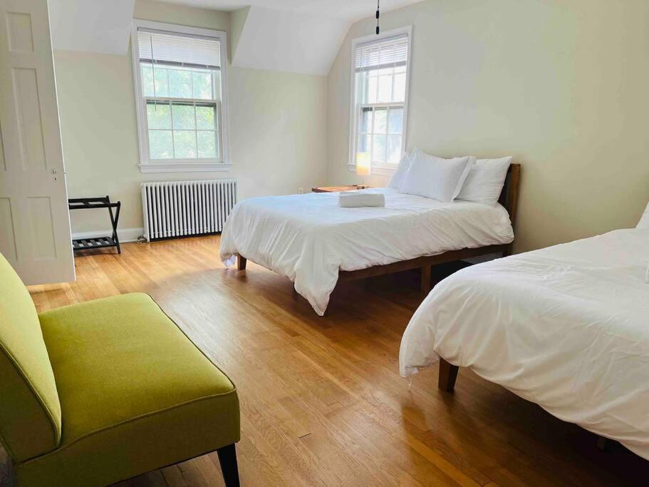 Dc'S Best Location 4 Bed With Parking Walk To Metro And Nightlife Bethesda Row Chevy Chase Kültér fotó
